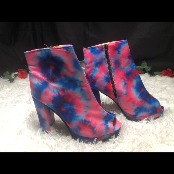 Pink sound booties - Picture 2 of 8